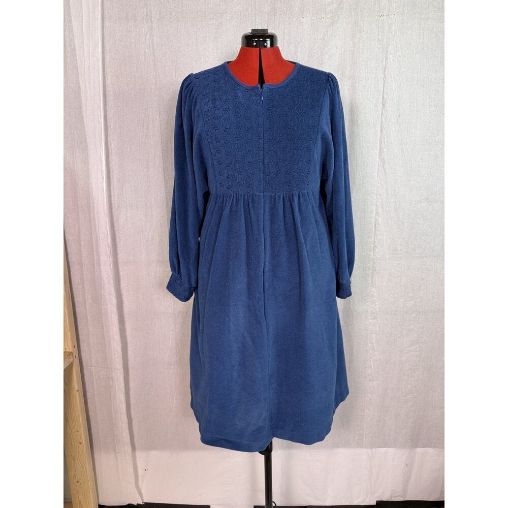 Vintage Vanity Fair Blue Long Sleeve Nightgown Dress Size Large D351